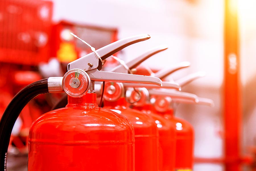 Zur Notfallplanung eines Unternehmen gehört ein aktiver Interimsmanager als Feuerlöscher.